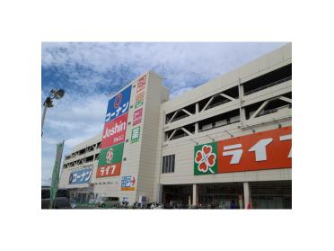 ライフ寝屋川店：631m