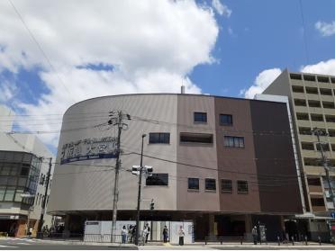 阪急大宮駅：840m