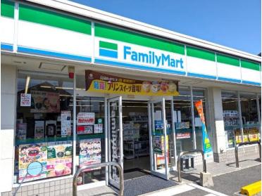 ファミリーマート岸和田岡山町店：662m