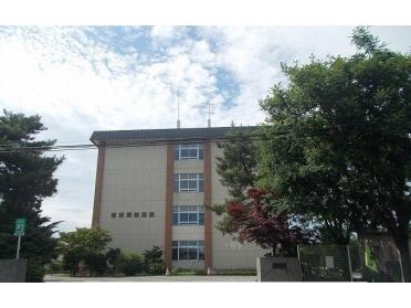 北美原小学校：700m