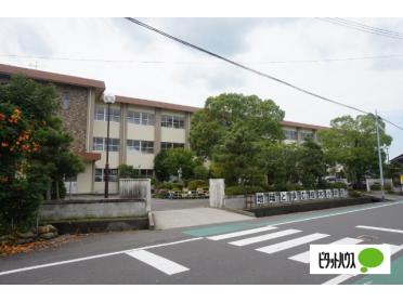 甲賀市立柏木小学校：1109m