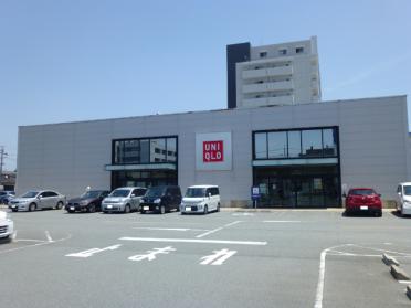 ユニクロ津島崎店：1182m