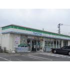 ファミリーマート久居野村町店：674m