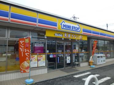 ミニストップ津栗真町屋店：421m