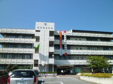 神戸市西区役所：658m