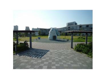 浜松市立中央図書館駅前分室：757m