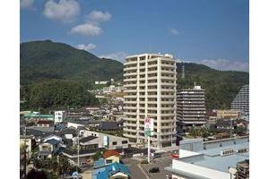 遠めからでも目立つマンション♪