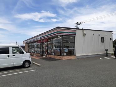 セブンイレブン城山半田店：800m