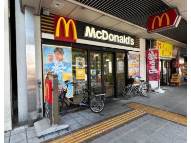 マクドナルド神戸湊川店：262m