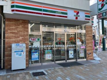 セブンイレブン神戸福原町店：130m