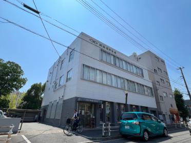 姫路信用金庫湊川支店：380m