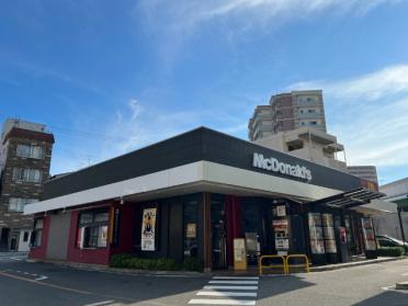 マクドナルド2号線七宮店：207m