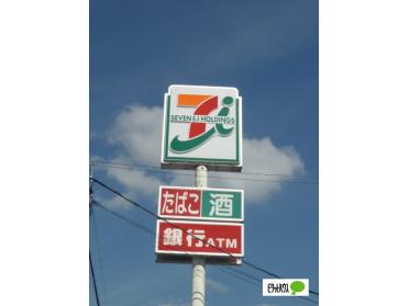 セブンイレブン旭川緑東大橋店：751m