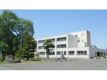 深川市立一已小学校：300m