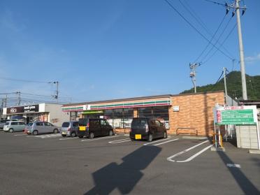 セブンイレブン福島泉店：479m