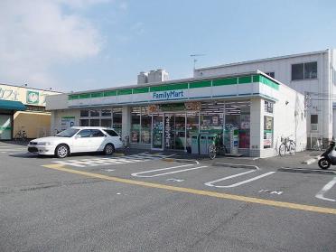 ファミリーマート高津橋店：350m