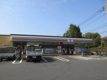 セブンイレブン小金井貫井北町1丁目店：121m