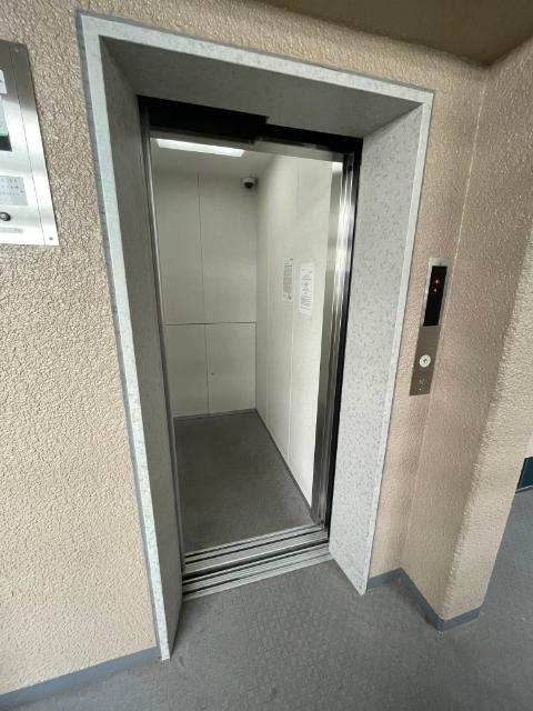エレベーター