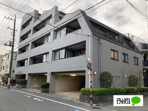 タイル貼りの高級感あるマンション！