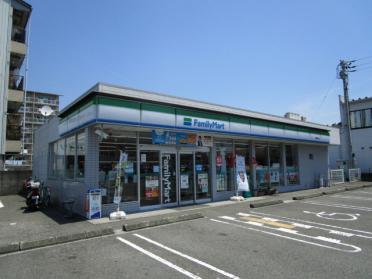 ファミリーマート高須新町店：413m