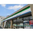 ファミリーマート高知大津バイパス店：433m