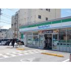 ファミリーマート高知南はりまや町店：178m