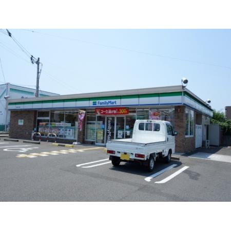 ファミリーマート高知北久保店：363m