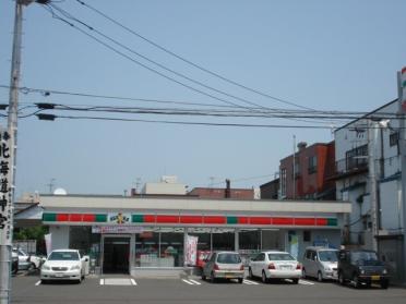 サンクス札幌ドーム前店：1278m