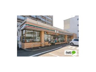 セブンイレブン札幌北5条東2丁目店：164m