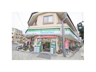 ファミリーマート今福西四丁目店：94m