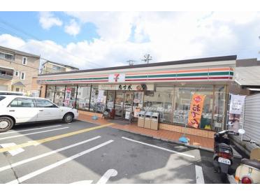 セブンイレブン大阪今津南1丁目店：79m