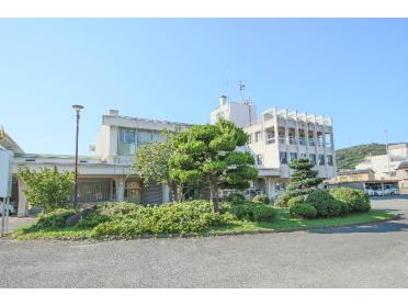 岡山市東区役所瀬戸支所：653m