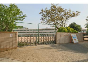 備前市立伊部小学校：813m