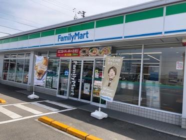 ファミリーマート新居浜神郷店：1534m