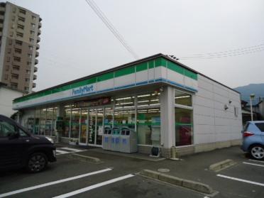 ファミリーマート新居浜萩生店：909m