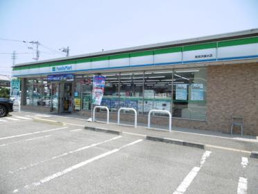 ファミリーマート新居浜横水店：714m