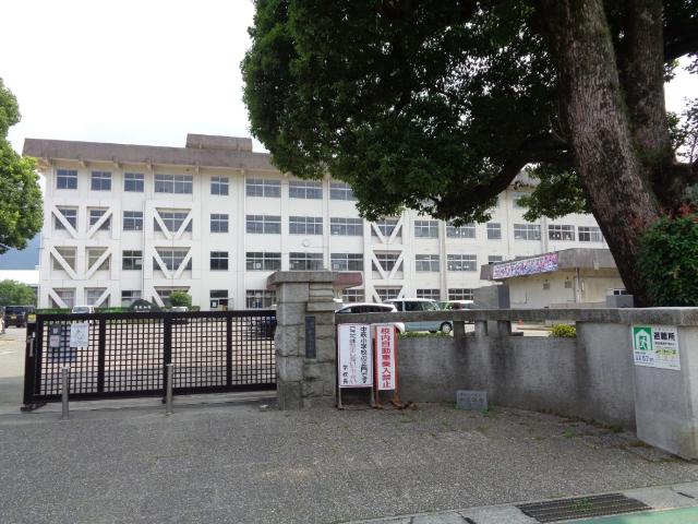 新居浜市立中萩小学校