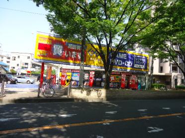 ゲオ古川橋店：1967m