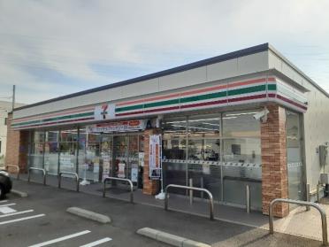 セブンイレブン富山経堂店：230m