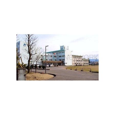 富山市立奥田中学校：903m