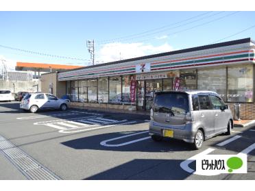 セブンイレブン富士市一色店：853m