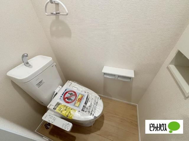 富士宮市淀平町新築建売第2-Ⅱ期-3号棟 トイレ