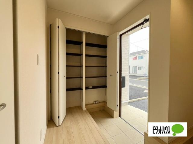富士宮市淀平町新築建売第2-Ⅱ期-6号棟 玄関