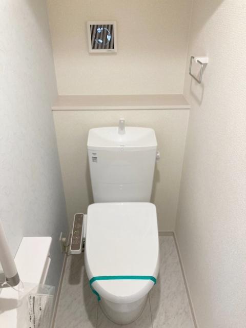 富士宮市淀川町新築建売A号棟 トイレ