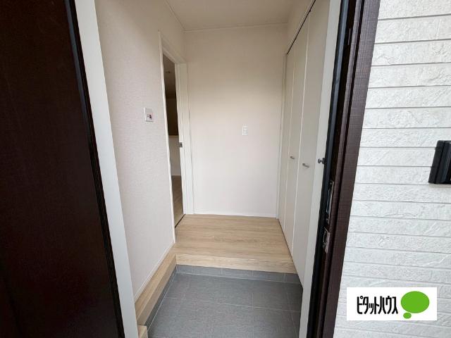 富士宮市貴船町新築戸建 玄関