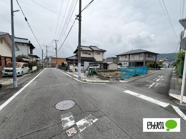 富士宮市淀川町新築建売A号棟 前面道路含む現地写真