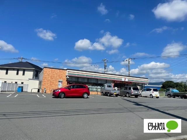 セブンイレブン富士宮淀平町店