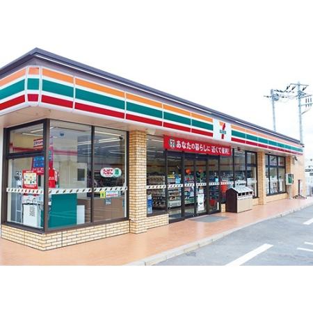 セブンイレブン飯田北方店：1115m