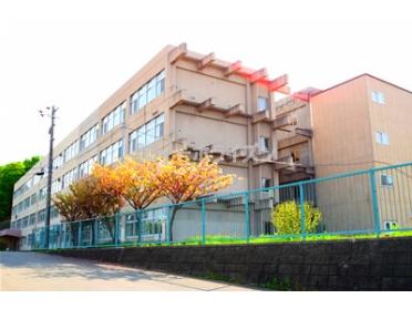 札幌市立宮の丘中学校：1804m