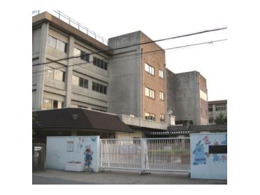 石橋南小学校：716m